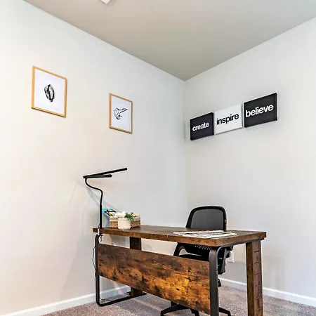 New Entire Luxury Raleigh Home 15Min To Dt, Baby, Kids, Family & Pet Friendly, Ev Car Charger, Pingpong Exterior photo